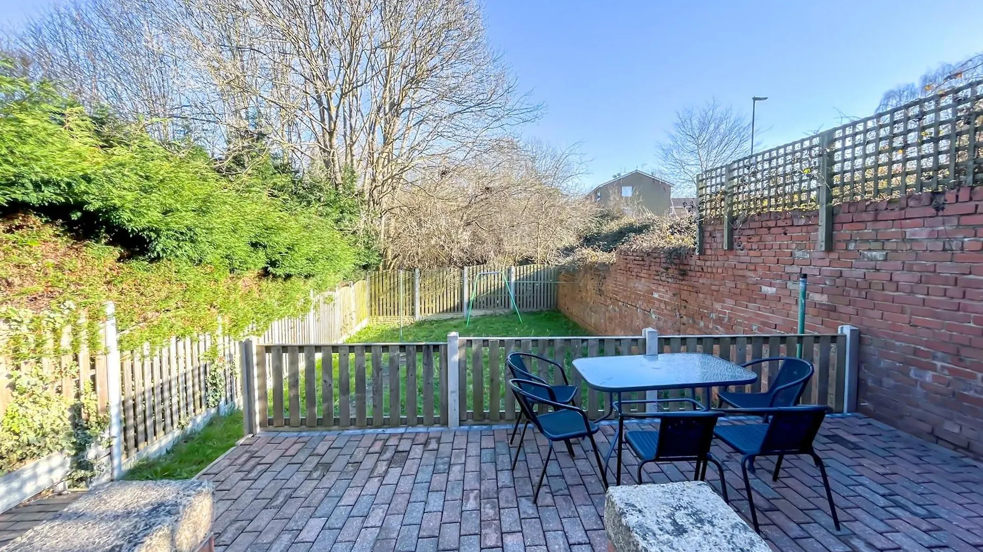 Holiday home Colleyhouse-Private Parking-Business-Group-Relocation-Spaciousstylish 4Brhome-Sleeps 10 Sheffield United Kingdom