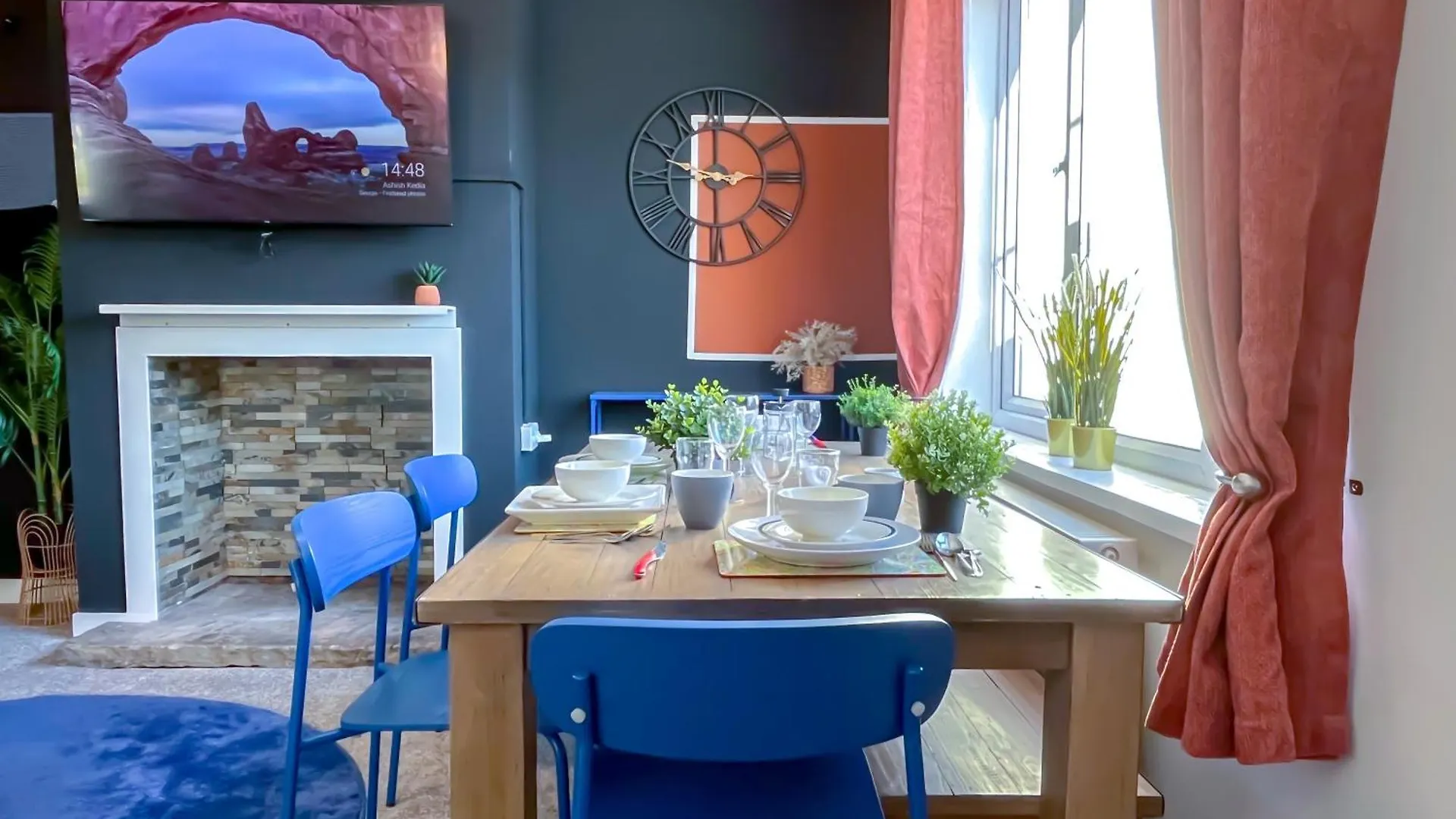 Colleyhouse-Private Parking-Business-Group-Relocation-Spaciousstylish 4Brhome-Sleeps 10 Sheffield 0*,