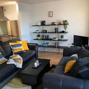Holiday home Westone View, Sheffield